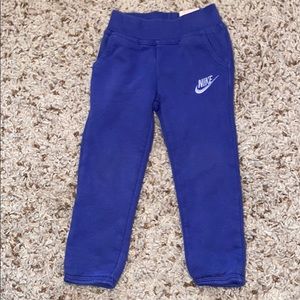Nike sweatpants 3T